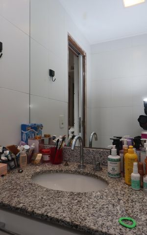 Apartamento à venda com 66m², 2 quartos e 1 vagaBanheiro da Suíte