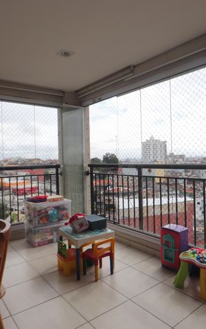 Apartamento à venda com 66m², 2 quartos e 1 vagaVaranda