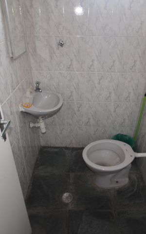 Casa para alugar com 250m², 3 quartos e 2 vagasÁrea de Serviço 2 - Banheiro