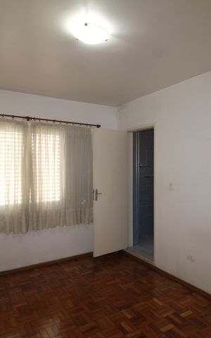 Casa para alugar com 250m², 3 quartos e 2 vagasQuarto 1