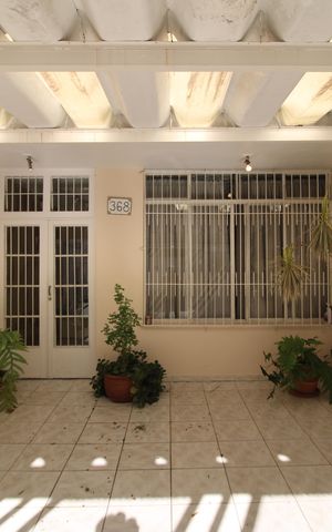 Casa para alugar com 250m², 3 quartos e 2 vagasGaragem
