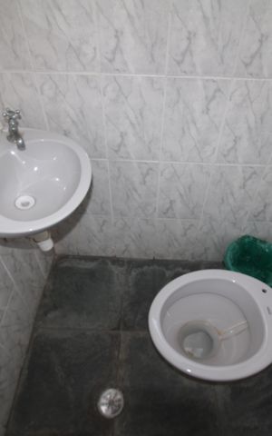 Casa para alugar com 250m², 3 quartos e 2 vagasÁrea de Serviço 2 - Banheiro