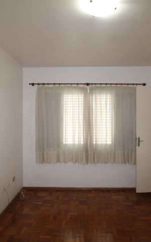 Casa para alugar com 250m², 3 quartos e 2 vagasQuarto 1