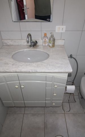 Casa para alugar com 250m², 3 quartos e 2 vagasBanheiro 2