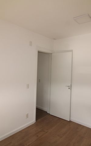 Apartamento à venda com 81m², 3 quartos e 2 vagasQuarto 3