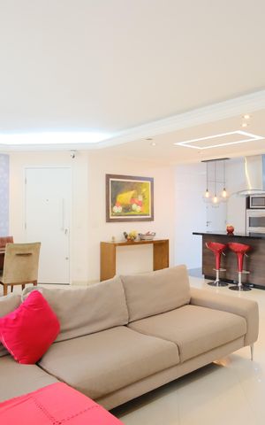 Apartamento à venda com 122m², 3 quartos e 2 vagasSala