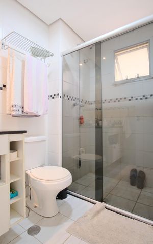 Apartamento à venda com 122m², 3 quartos e 2 vagasBanheiro da Suíte 1