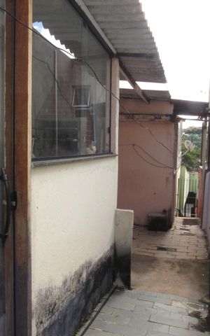 Casa à venda com 228m², 3 quartos e 3 vagasÁrea externa