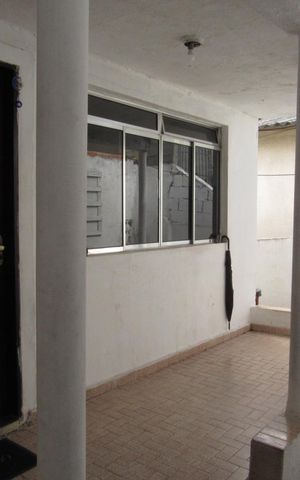 Casa à venda com 228m², 3 quartos e 3 vagasÁrea externa