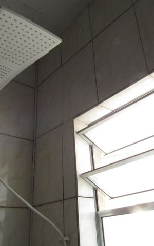Casa à venda com 228m², 3 quartos e 3 vagasBanheiro 1