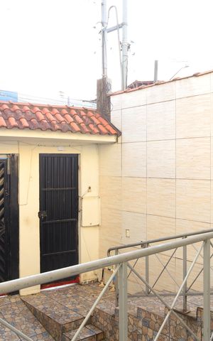 Casa para alugar com 80m², 4 quartos e 1 vagaQuintal