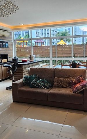 Apartamento à venda com 193m², 3 quartos e 2 vagas Apartamento à venda com 193m², 3 quartos e 2 vagasSala