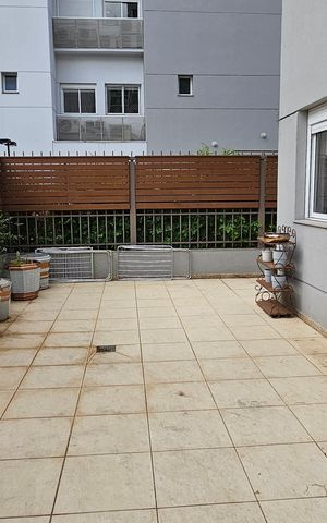 Apartamento à venda com 193m², 3 quartos e 2 vagas Apartamento à venda com 193m², 3 quartos e 2 vagasÁrea externa