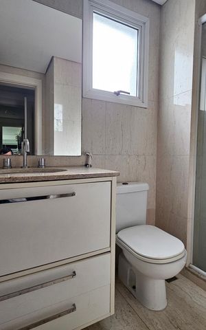 Apartamento à venda com 193m², 3 quartos e 2 vagas Apartamento à venda com 193m², 3 quartos e 2 vagasBanheiro