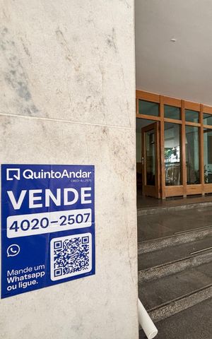 Apartamento à venda com 100m², 3 quartos e 1 vaga Apartamento à venda com 100m², 3 quartos e 1 vagaPlaca