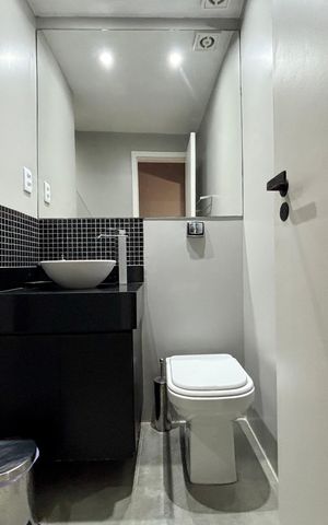 Apartamento à venda com 100m², 3 quartos e 1 vaga Apartamento à venda com 100m², 3 quartos e 1 vagaBanheiro social