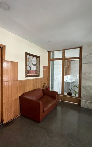 Apartamento à venda com 100m², 3 quartos e 1 vaga Apartamento à venda com 100m², 3 quartos e 1 vagaPortaria