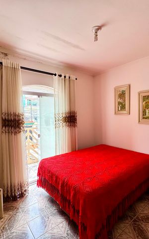 Casa à venda com 275m², 3 quartos e 4 vagas Casa à venda com 275m², 3 quartos e 4 vagasQuarto 1
