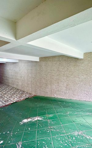 Casa à venda com 275m², 3 quartos e 4 vagas Casa à venda com 275m², 3 quartos e 4 vagasGaragem