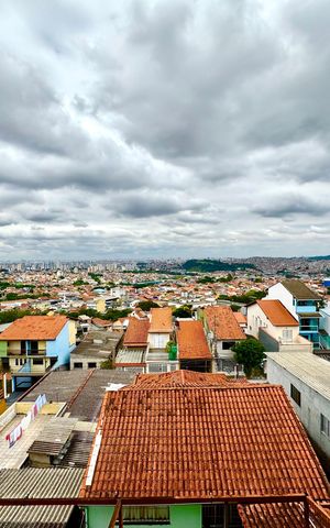 Casa à venda com 275m², 3 quartos e 4 vagas Casa à venda com 275m², 3 quartos e 4 vagasVista da suíte
