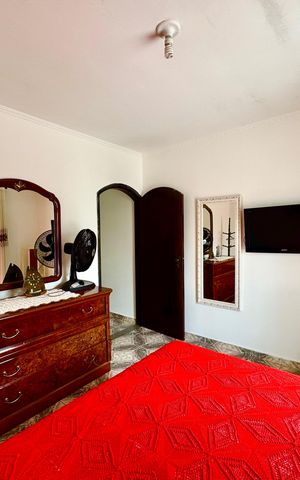 Casa à venda com 275m², 3 quartos e 4 vagas Casa à venda com 275m², 3 quartos e 4 vagasQuarto 1