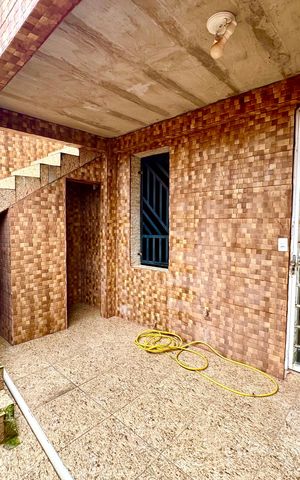 Casa à venda com 275m², 3 quartos e 4 vagas Casa à venda com 275m², 3 quartos e 4 vagasQuintal