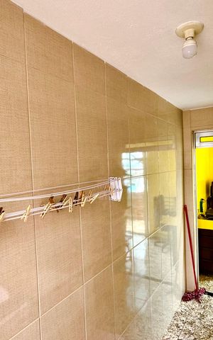 Casa à venda com 275m², 3 quartos e 4 vagas Casa à venda com 275m², 3 quartos e 4 vagasÁrea de Serviço