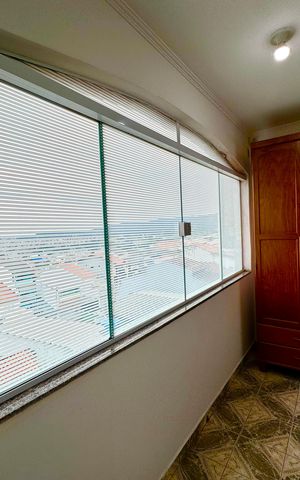 Casa à venda com 275m², 3 quartos e 4 vagas Casa à venda com 275m², 3 quartos e 4 vagasSacada da suite