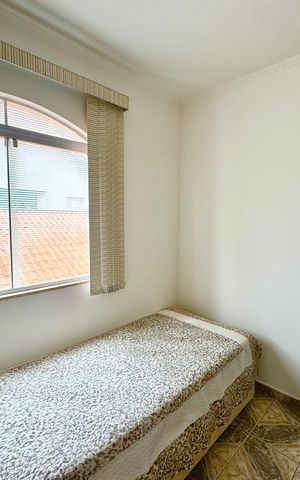 Casa à venda com 275m², 3 quartos e 4 vagas Casa à venda com 275m², 3 quartos e 4 vagasQuarto 2