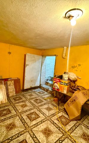 Casa à venda com 275m², 3 quartos e 4 vagas Casa à venda com 275m², 3 quartos e 4 vagasDepósito