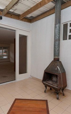 Casa à venda com 272m², 4 quartos e 3 vagasÁrea Comum 