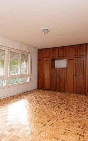 Casa à venda com 272m², 4 quartos e 3 vagasQuarto 1
