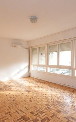 Casa à venda com 272m², 4 quartos e 3 vagasQuarto 1