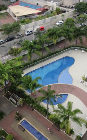 Apartamento à venda com 79m², 3 quartos e 2 vagasPiscina