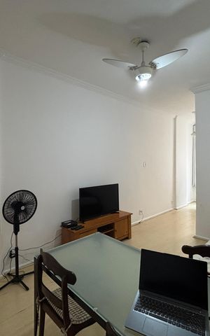 Apartamento à venda com 85m², 2 quartos e sem vaga Apartamento à venda com 85m², 2 quartos e sem vagaSala