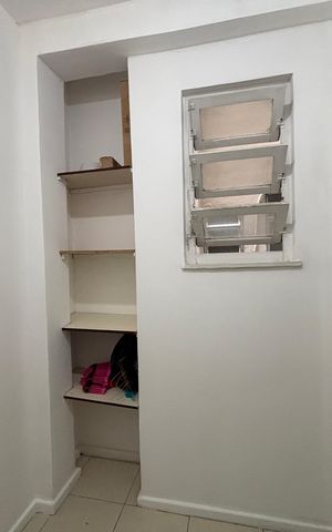 Apartamento à venda com 85m², 2 quartos e sem vaga Apartamento à venda com 85m², 2 quartos e sem vagaÁrea de serviço - quarto