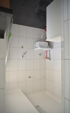 Apartamento à venda com 76m², 2 quartos e 1 vagaÁrea de Serviço