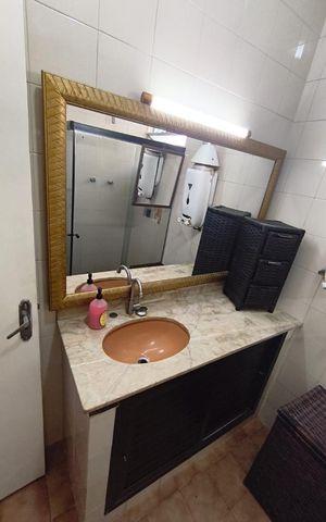Apartamento à venda com 60m², 3 quartos e sem vaga Apartamento à venda com 60m², 3 quartos e sem vagaBanheiro