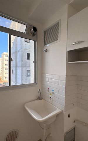 Apartamento para alugar com 48m², 2 quartos e 1 vaga Apartamento para alugar com 48m², 2 quartos e 1 vagaCozinha e Área de Serviço