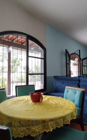 Casa de condomínio à venda com 367m², 5 quartos e 4 vagas Casa de condomínio à venda com 367m², 5 quartos e 4 vagasSala