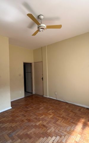 Apartamento à venda com 60m², 2 quartos e sem vagaSala