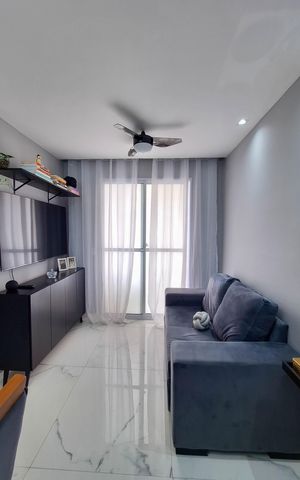 Apartamento à venda com 46m², 2 quartos e 1 vaga Apartamento à venda com 46m², 2 quartos e 1 vagaSala
