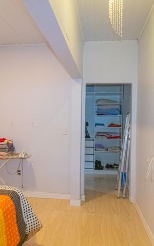 Casa à venda com 132m², 2 quartos e 2 vagas Casa à venda com 132m², 2 quartos e 2 vagasQuarto 2