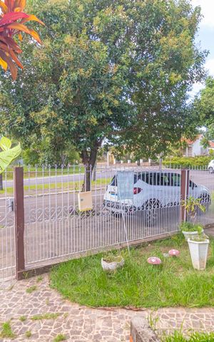 Casa à venda com 132m², 2 quartos e 2 vagas Casa à venda com 132m², 2 quartos e 2 vagasVista da Sala