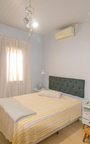 Casa à venda com 132m², 2 quartos e 2 vagas Casa à venda com 132m², 2 quartos e 2 vagasQuarto 1
