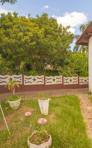Casa à venda com 132m², 2 quartos e 2 vagas Casa à venda com 132m², 2 quartos e 2 vagasJardim