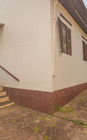Casa à venda com 132m², 2 quartos e 2 vagas Casa à venda com 132m², 2 quartos e 2 vagasÁrea externa/Fundos