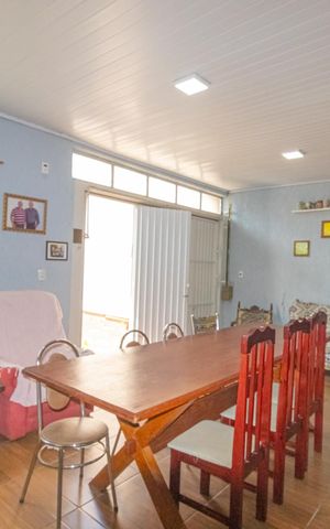Casa à venda com 132m², 2 quartos e 2 vagas Casa à venda com 132m², 2 quartos e 2 vagasVaranda gourmet