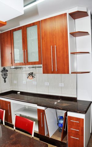 Casa para alugar com 230m², 3 quartos e 2 vagas Casa para alugar com 230m², 3 quartos e 2 vagasDetalhe - Cozinha