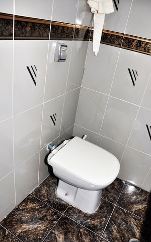 Casa para alugar com 230m², 3 quartos e 2 vagas Casa para alugar com 230m², 3 quartos e 2 vagasDetalhe - Sala - Lavabo
